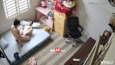 hack-cam-vo-chong-tre-chich-nhau-ren-cuc-ac.jpg