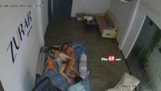 hack-cam-vo-vua-cho-chong-dit-vua-cho-con-bu-xem-ma-nung-vai.jpg