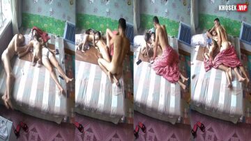 hack-camera-cap-vo-chong-dam-dang-chich-nhau-truoc-mat-con-nho-phan-7-het.jpg